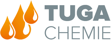 Tuga Chemie-logoen med tre oransje dråper og firmanavnet i mørkegrå og lysegrå bokstaver.