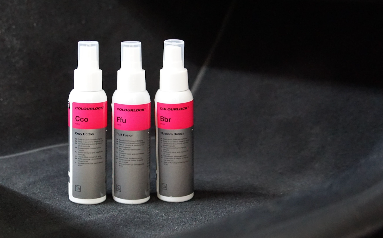 Hvordan fjerne vond lukt i bil – og få den til å lukte ny igjen