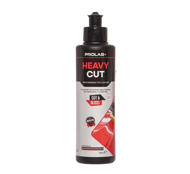 Svart flaske med Prolab+ Heavy Cut 250 ml bilpolish, med hvit og oransje tekst på etiketten.